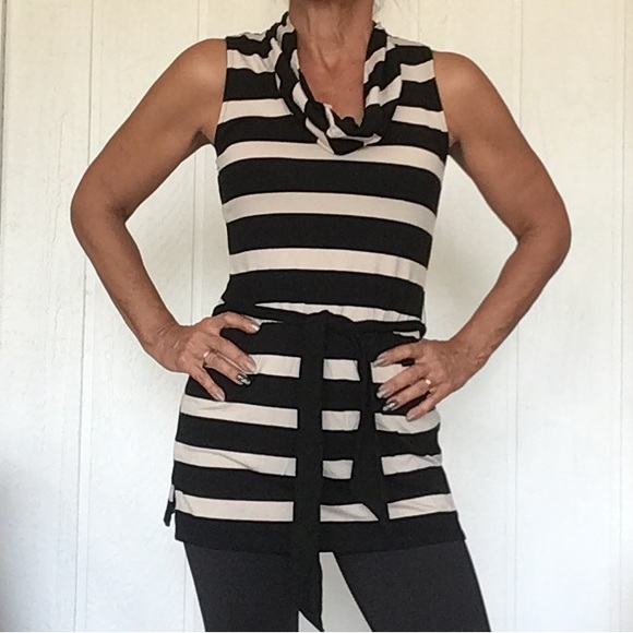 WHITE HOUSE BLACK MARKET STRIPED SLEEVELESS DRAPE NECK TOP SMALL - Picture 3 of 12